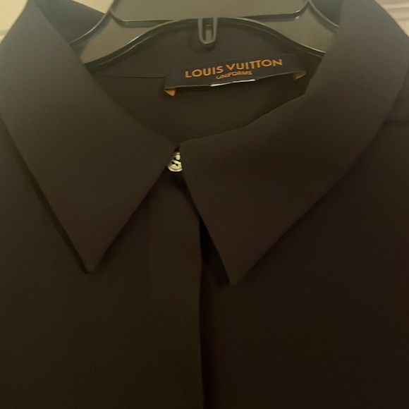 LV button down blouse - Picture 3 of 4